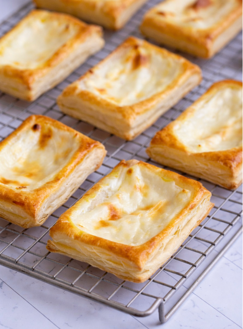 Cheese Danish